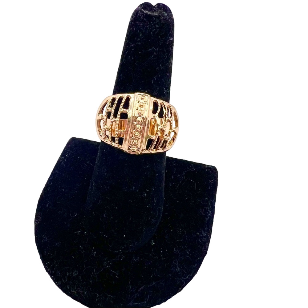 Gold tone adjustable statement vintage inspired cocktail ring - size 7.25+
